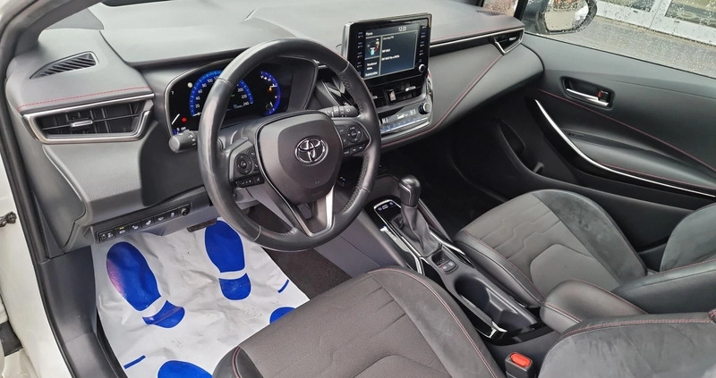 Toyota Corolla cena 93800 przebieg: 153689, rok produkcji 2020 z Lwówek Śląski małe 301